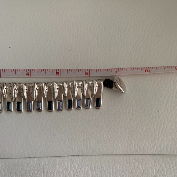 NWT! UNO de 50 Bracelet "Nightbird" PUL1892; 7". - Picture 12 of 14